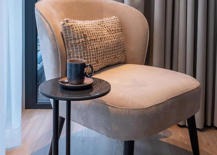 One Two Four - & Hotel Ghent