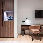 One Two Four - & Hotel Ghent