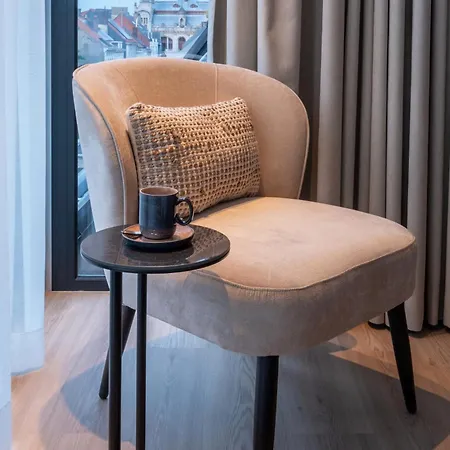 One Two Four - & Hotell Gent