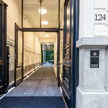 One Two Four - & Готель