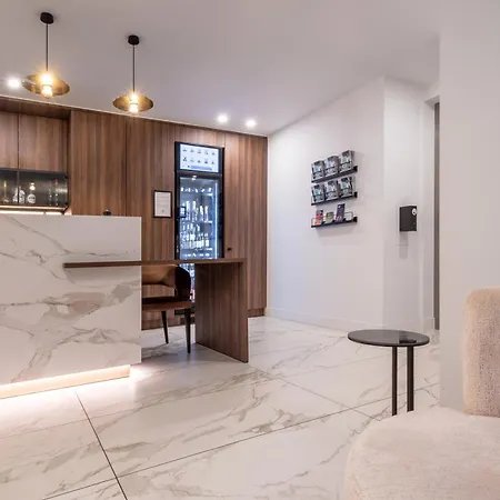 Готель One Two Four - & Гент