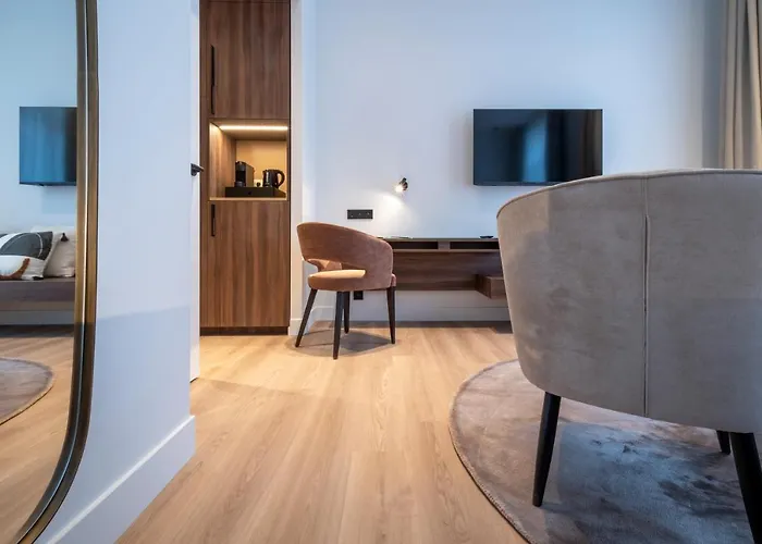 One Two Four - & 헨트