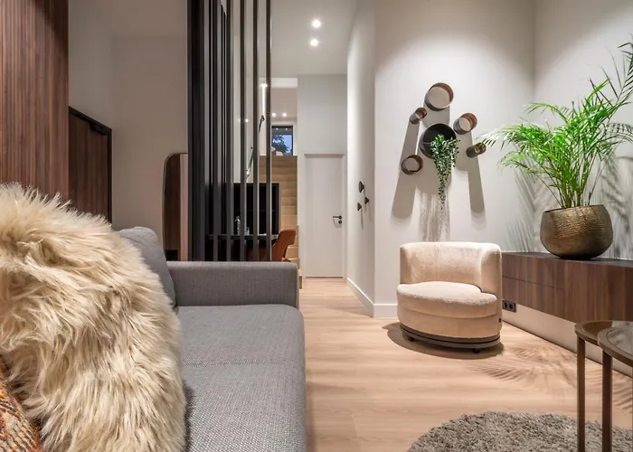 One Two Four - & Hotel Ghent